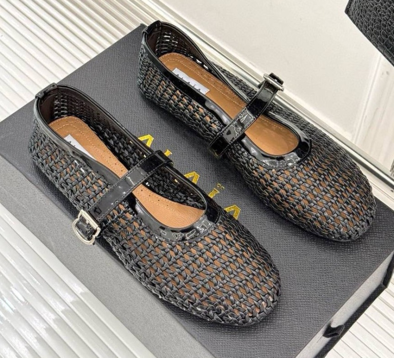 БАЛЕТКИ ALAIA фото