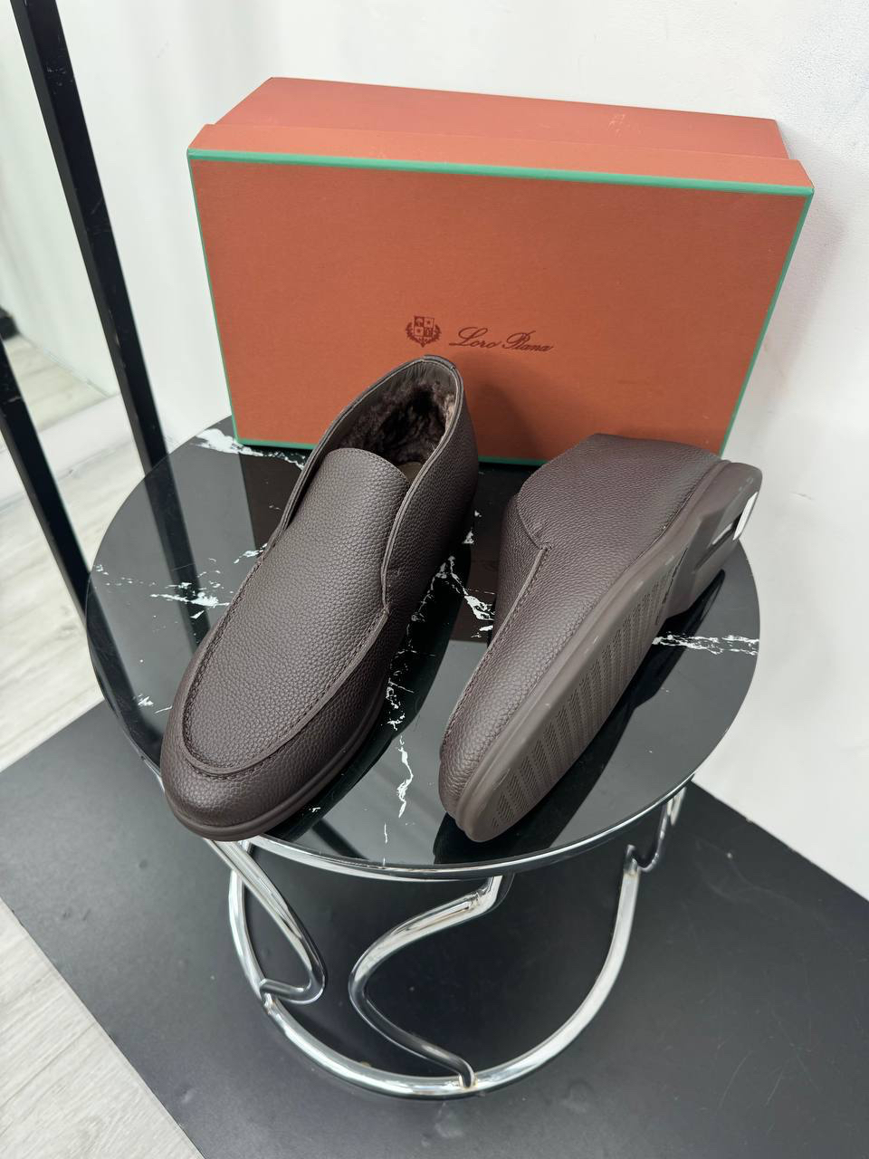 МУЖСКИЕ ЛОФЕРЫ LORO PIANA детальное фото