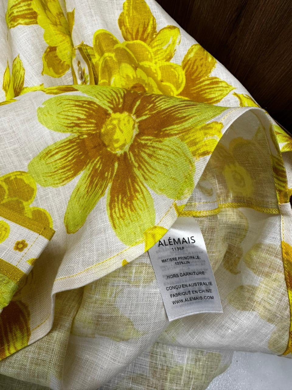 КОСТЮМ ALEMAIS детальное фото