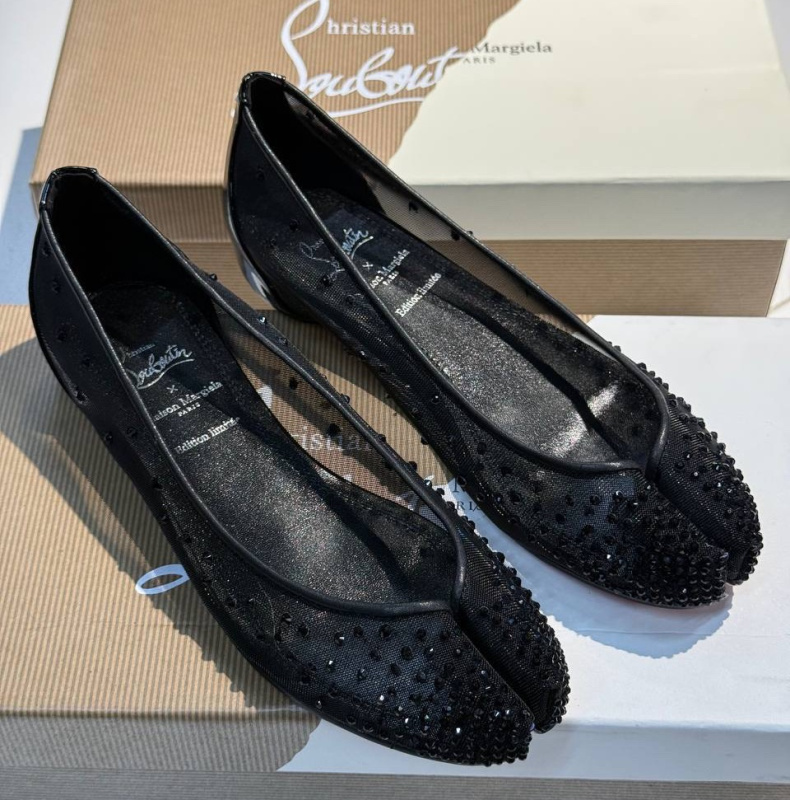 БАЛЕТКИ LOUBOUTIN & MAISON MARGIELA фото