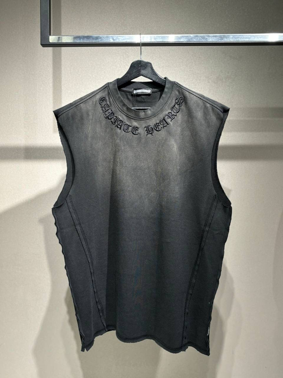 МУЖСКАЯ МАЙКА CHROME HEARTS детальное фото