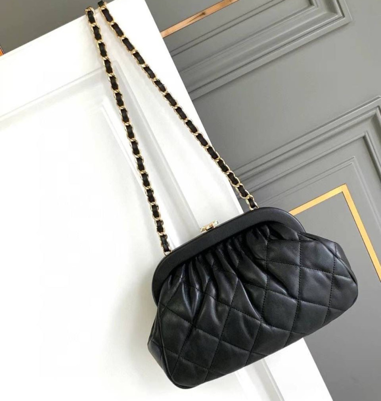 СУМКА CHANEL фото