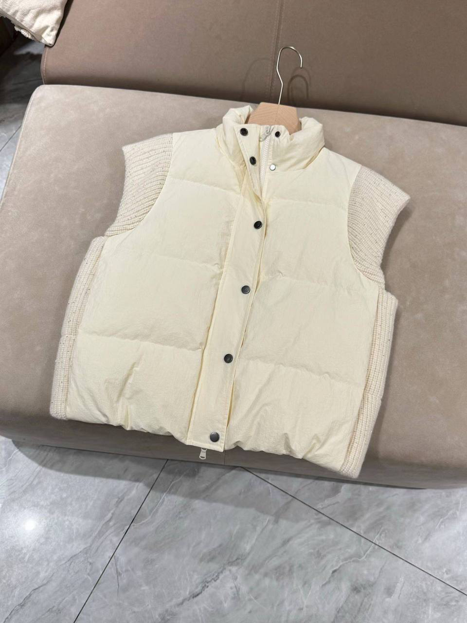 ЖИЛЕТ BRUNELLO CUCINELLI детальное фото