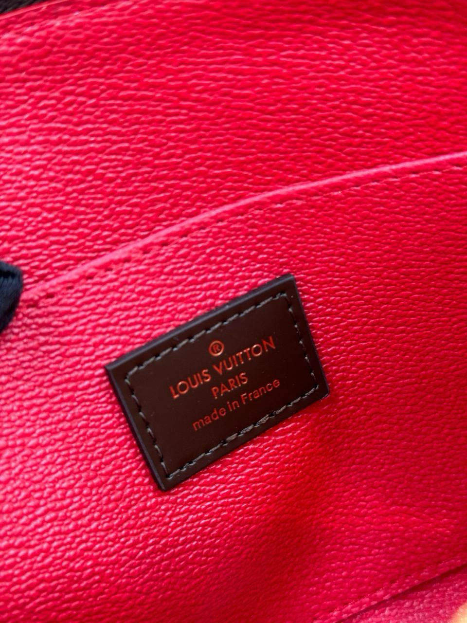 КОСМЕТИЧКА LOUIS VUITTON детальное фото