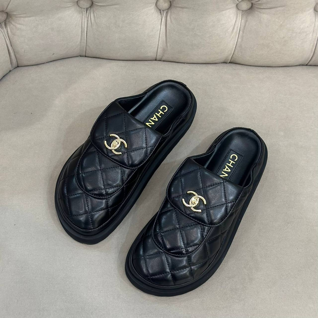 САБО CHANEL детальное фото