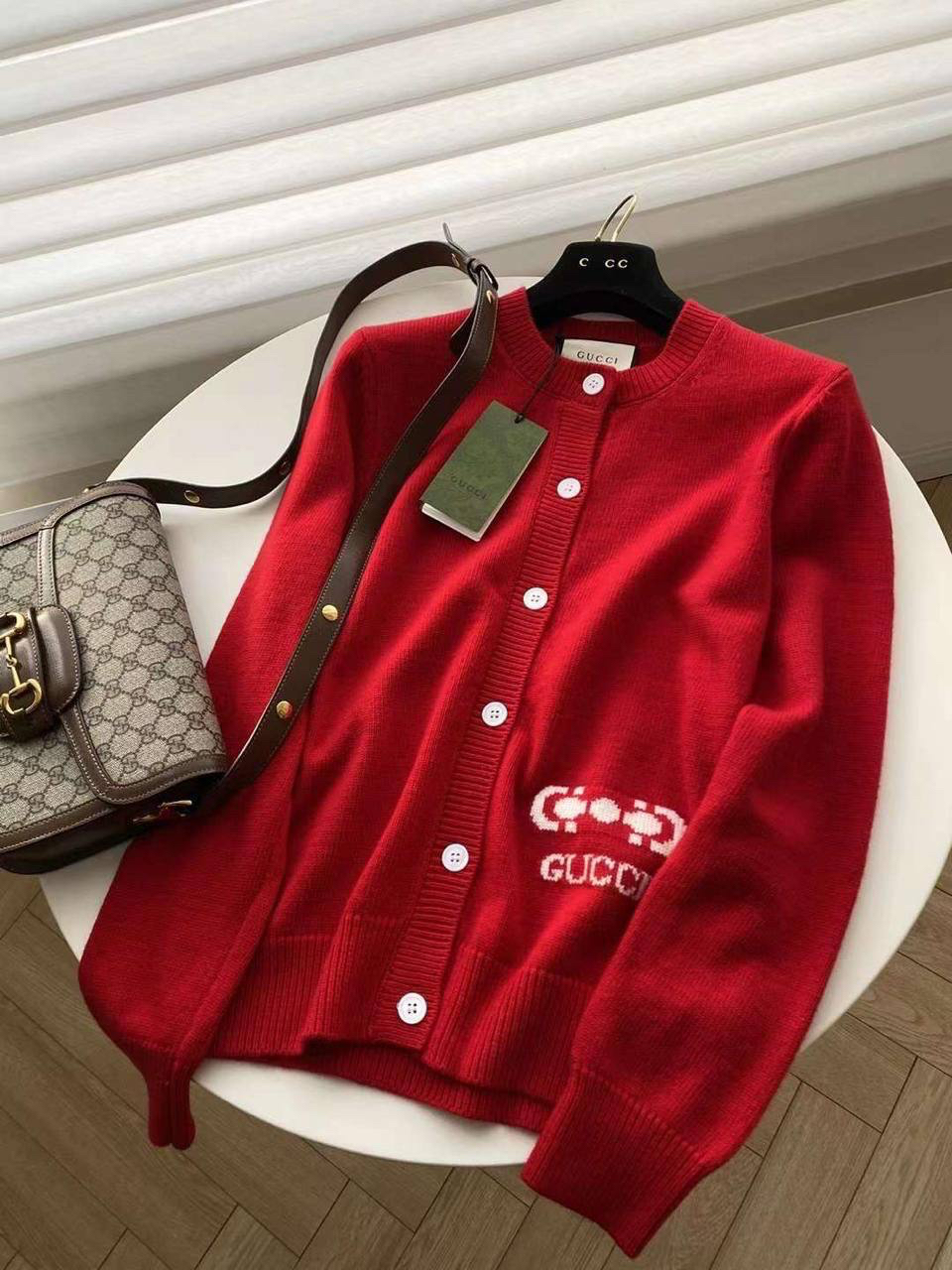 КАРДИГАН GUCCI детальное фото