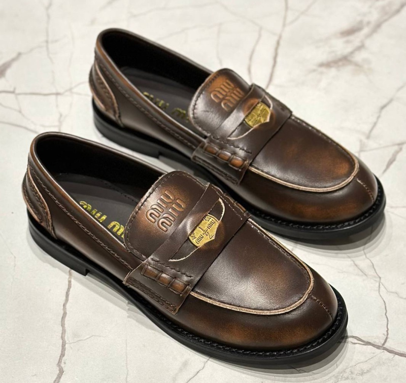 ЛОФЕРЫ MIU MIU фото