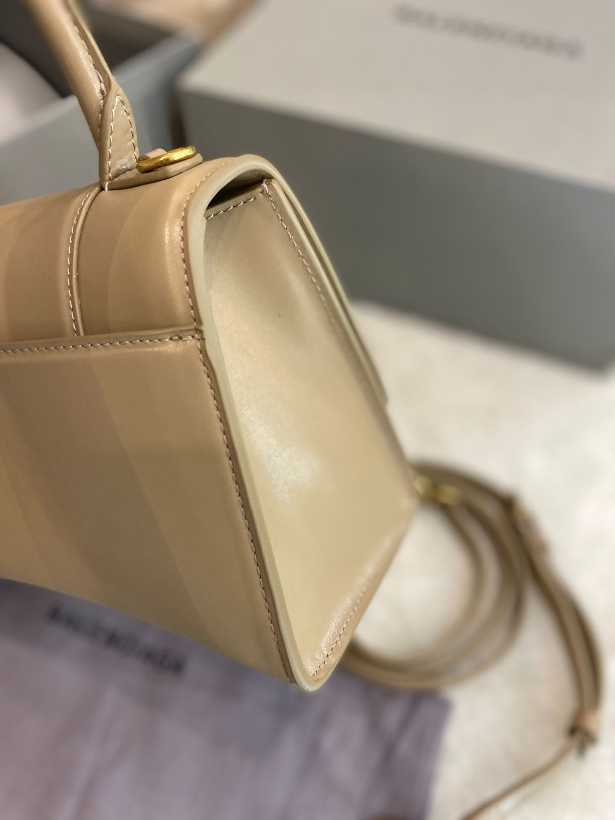 СУМКА BALENCIAGA детальное фото