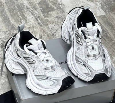 КРОССОВКИ BALENCIAGA фото