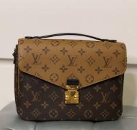 СУМКА LOUIS VUITTON POCHETTE METIS фото