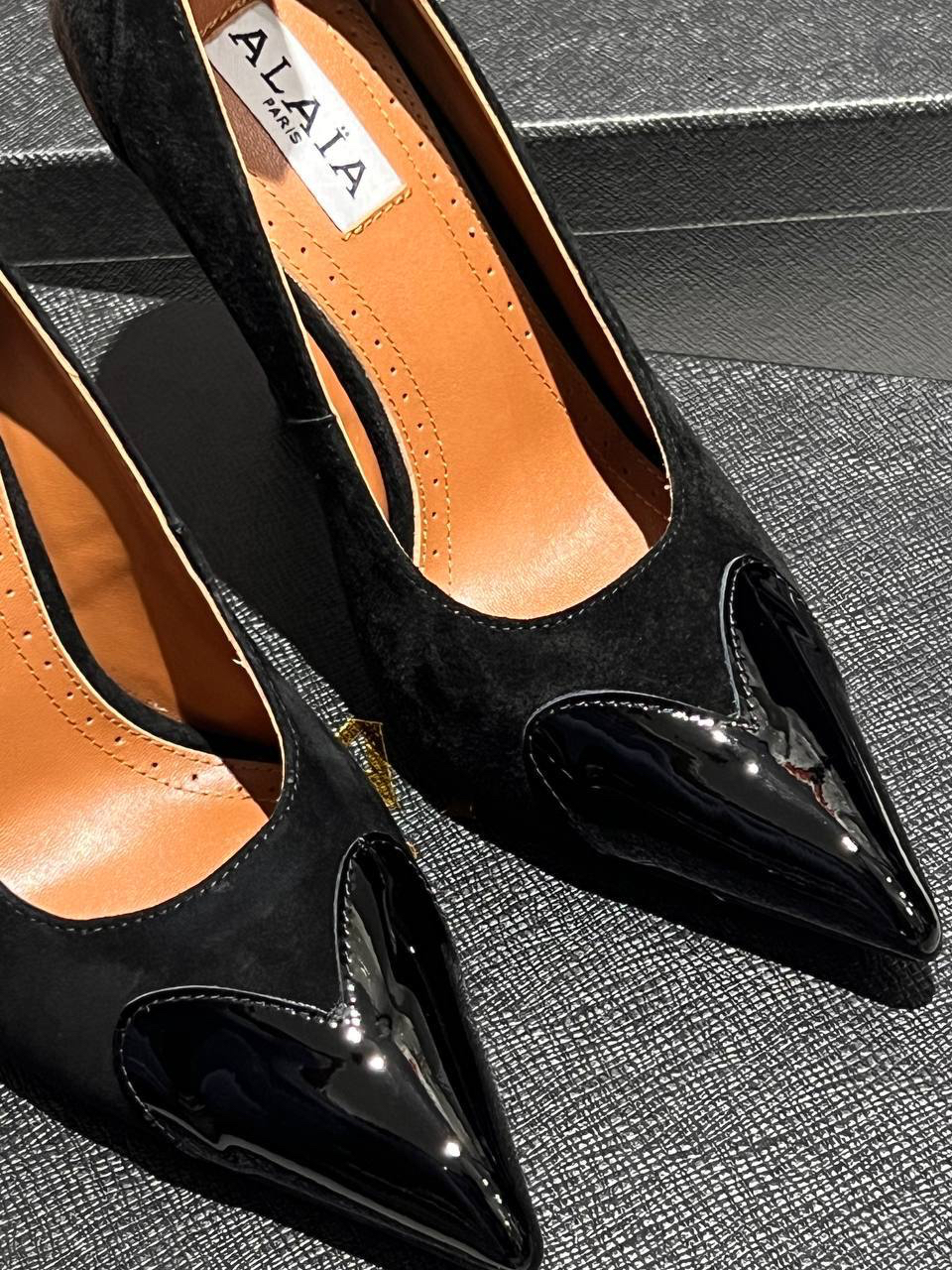 ТУФЛИ ALAIA детальное фото