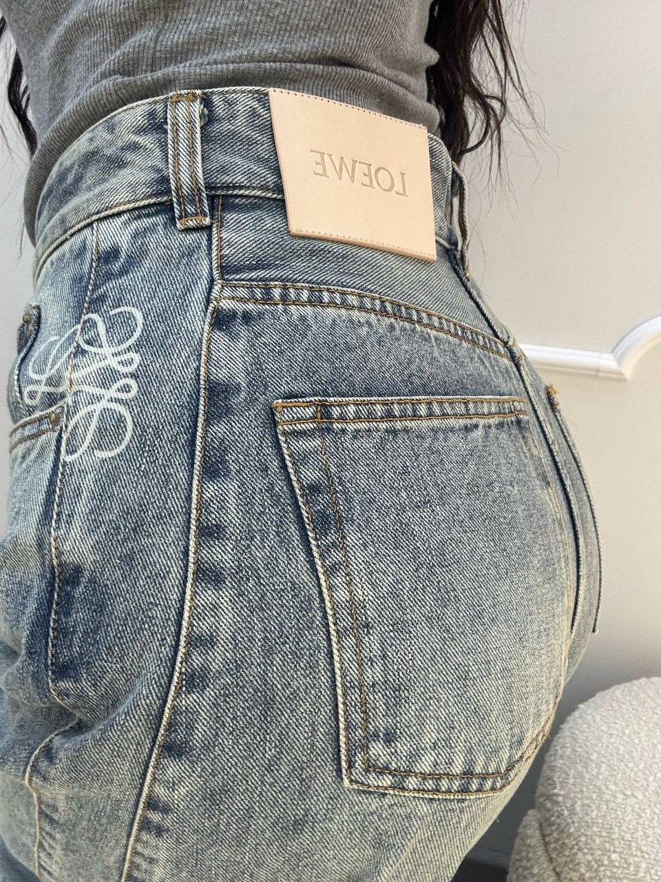 ДЖИНСЫ LOEWE детальное фото
