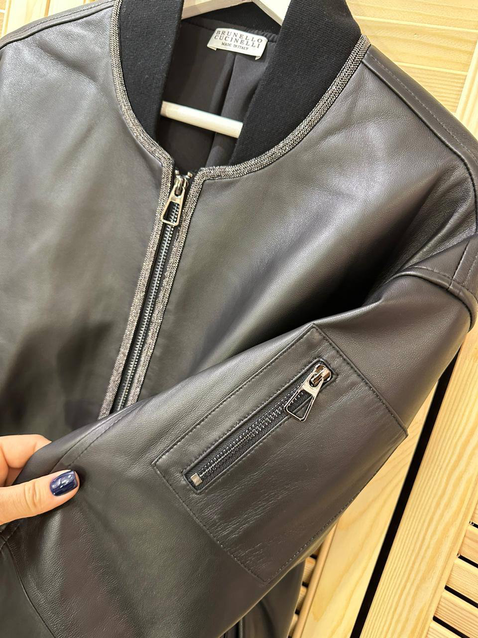 КУРТКА BRUNELLO CUCINELLI детальное фото