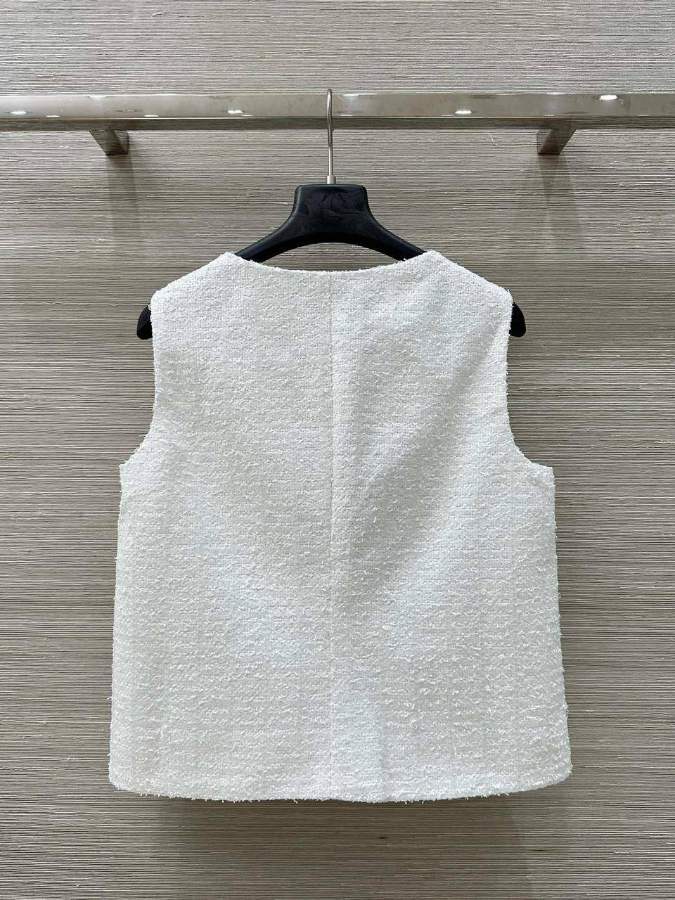 ЖИЛЕТ CHANEL детальное фото