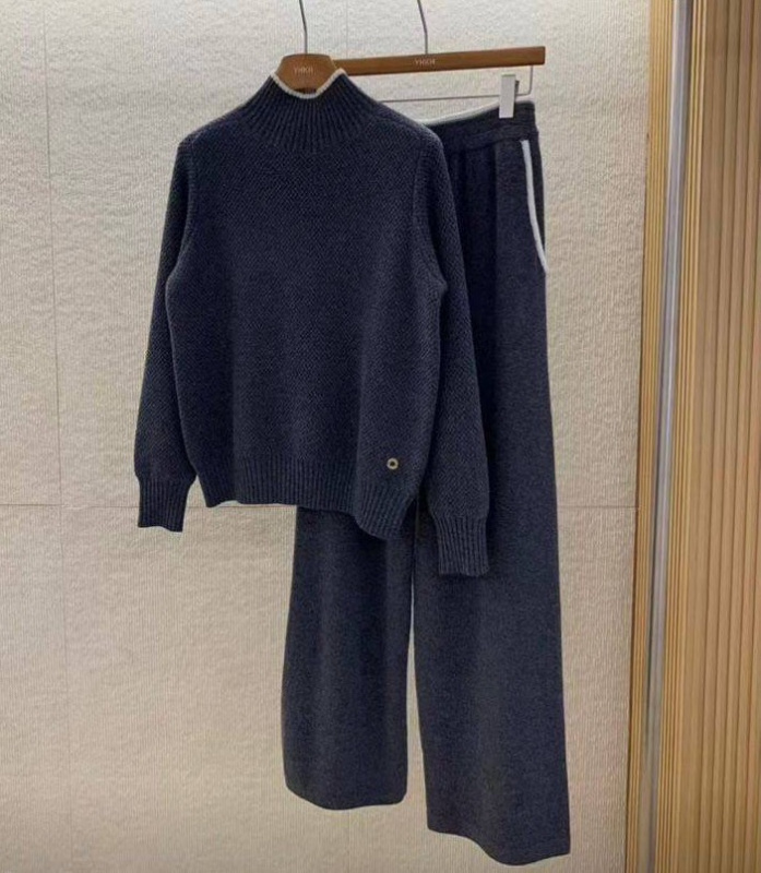 КОСТЮМ LORO PIANA фото