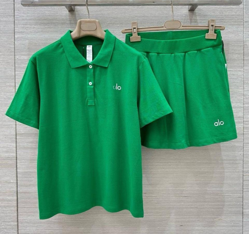 КОСТЮМ ALO фото