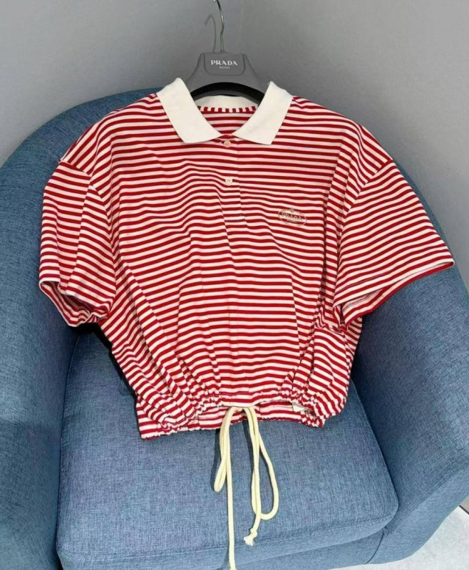 ФУТБОЛКА PRADA фото