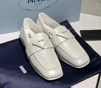 ЛОФЕРЫ PRADA фото