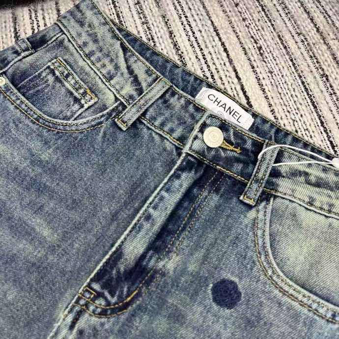 ДЖИНСЫ CHANEL детальное фото