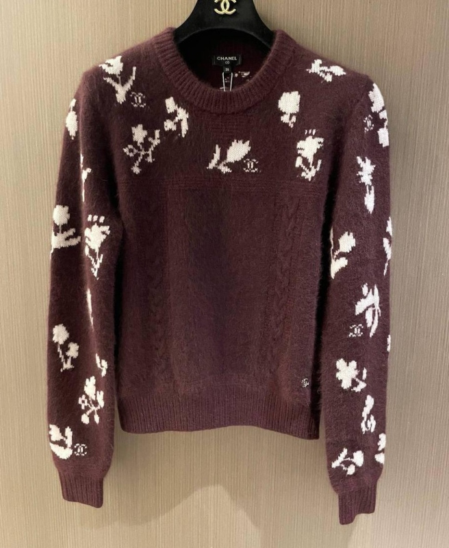 СВИТЕР CHANEL фото