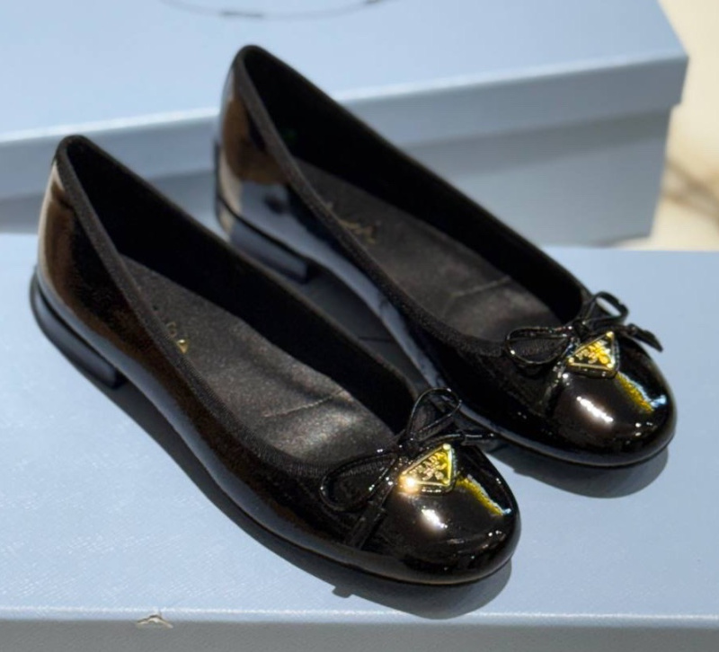 БАЛЕТКИ PRADA фото