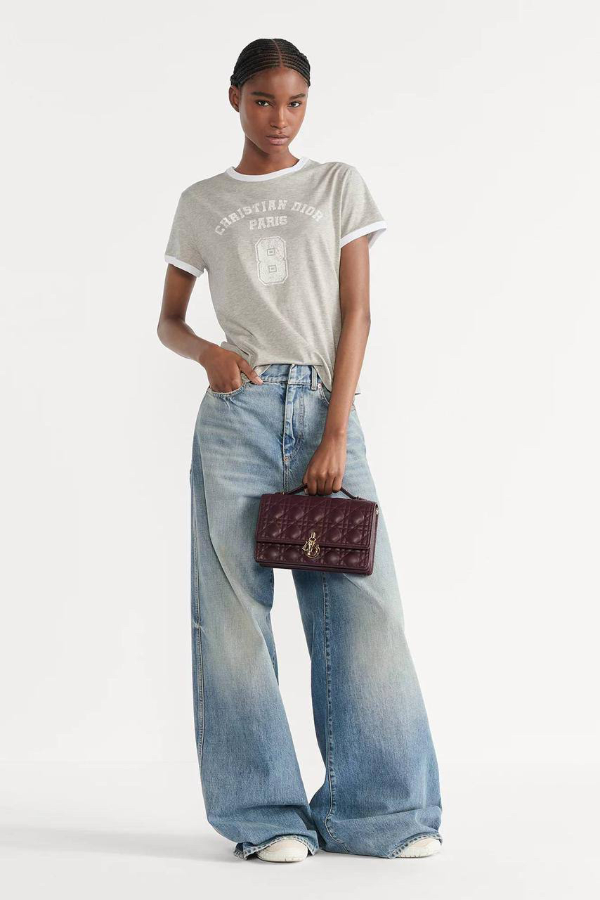 ФУТБОЛКА CHRISTIAN DIOR детальное фото