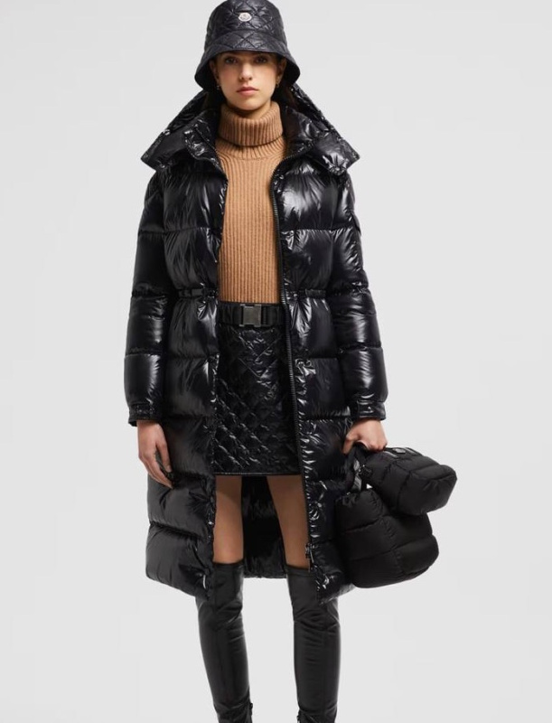 ПУХОВИК MONCLER фото