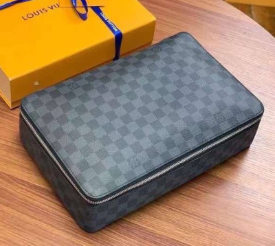 МУЖСКОЙ НЕСЕССЕР КОСМЕТИЧКА LOUIS VUITTON фото