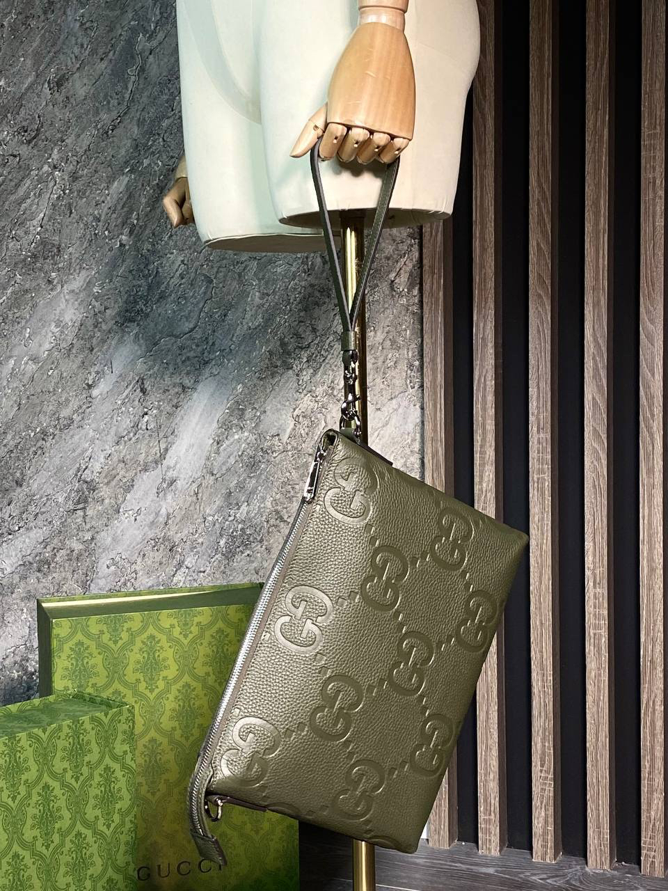 МУЖСКАЯ СУМКА МЕССЕНДЖЕР GUCCI детальное фото