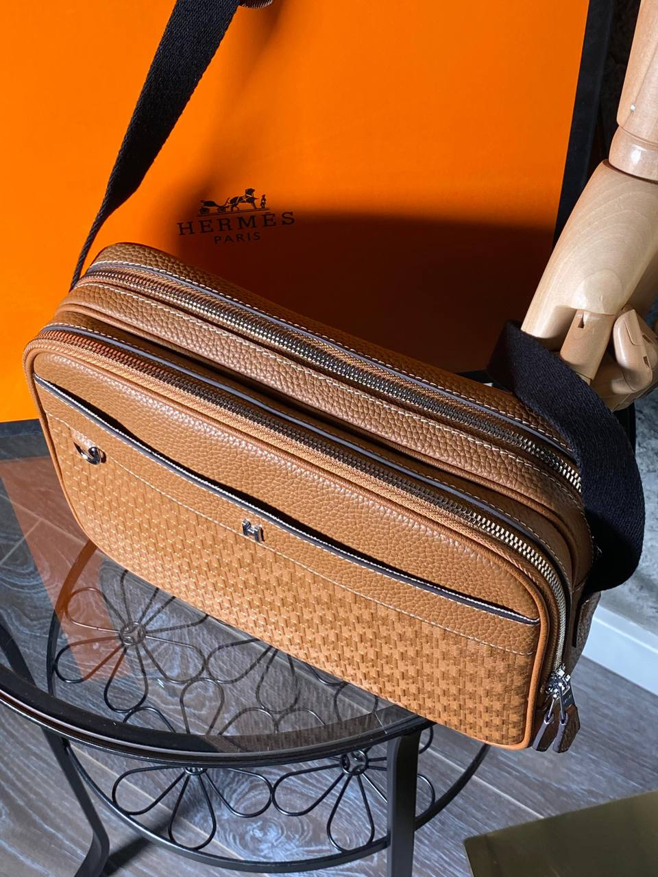 МУЖСКАЯ СУМКА МЕССЕНДЖЕР HERMES детальное фото