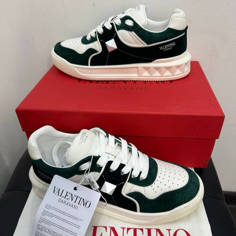 МУЖСКИЕ КРОССОВКИ VALENTINO фото