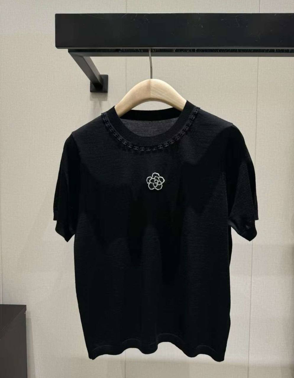 ФУТБОЛКА CHANEL детальное фото