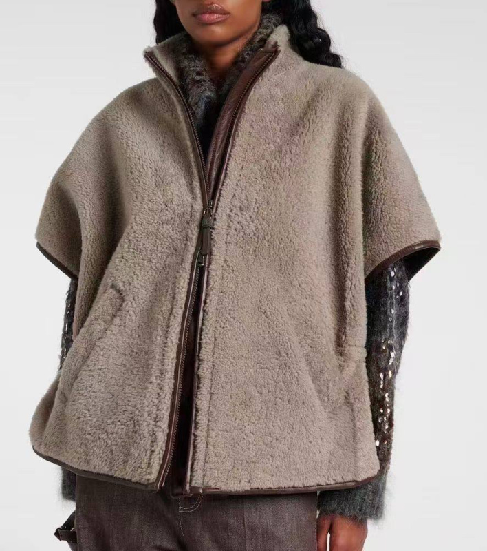 ЖИЛЕТ BRUNELLO CUCINELLI фото