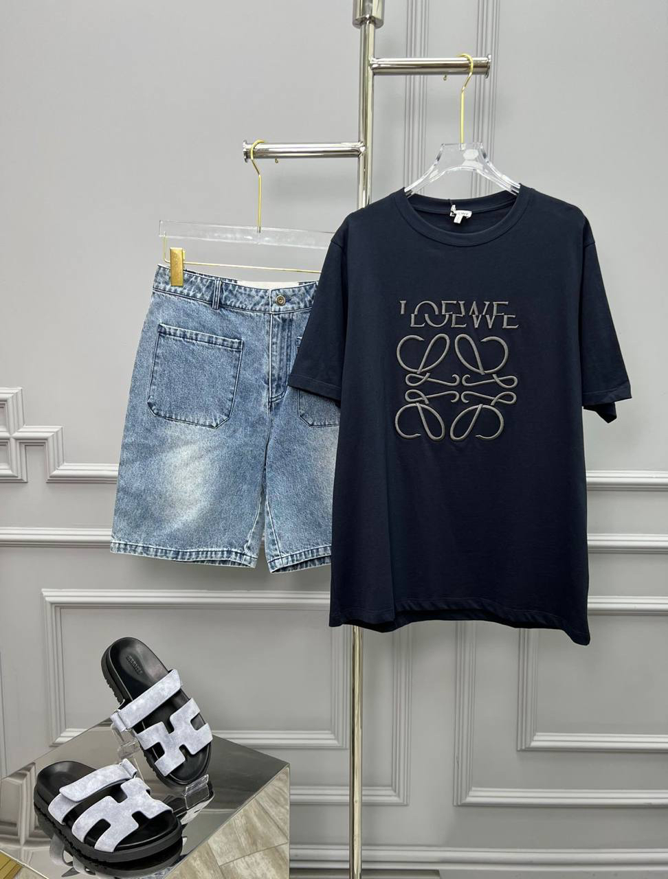 ФУТБОЛКА LOEWE детальное фото