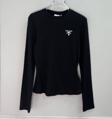 ЛОНГСЛИВ PRADA фото