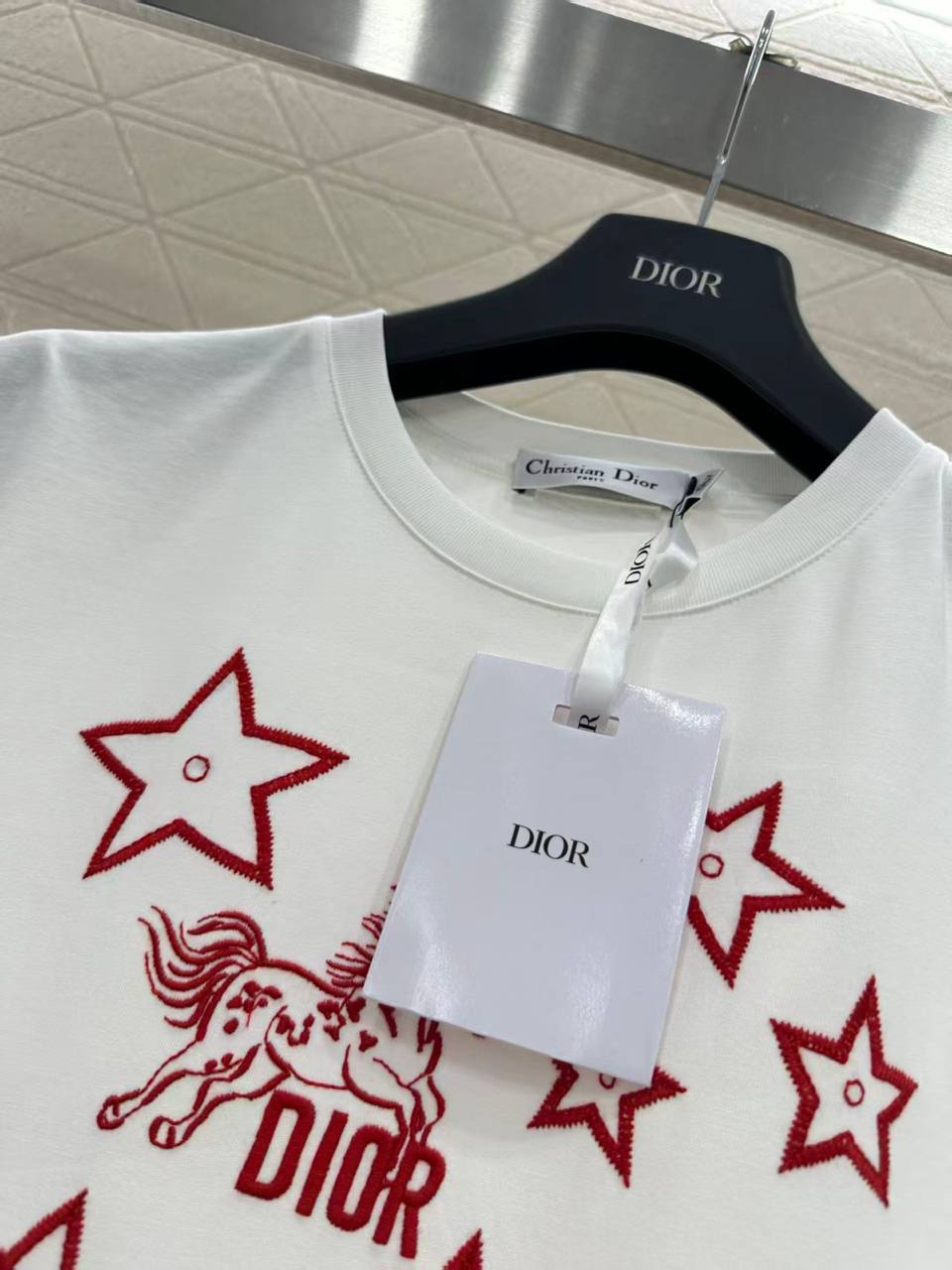 ФУТБОЛКА CHRISTIAN DIOR детальное фото