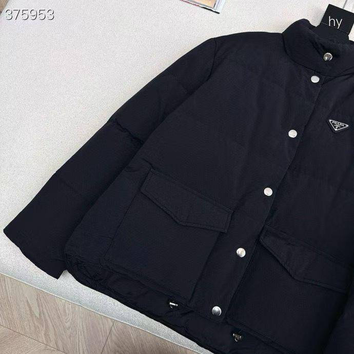 ПУХОВИК PRADA детальное фото