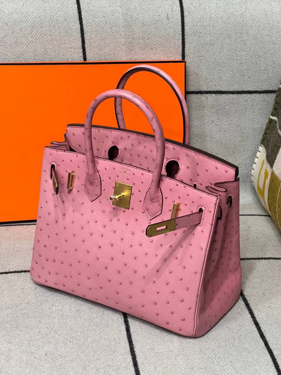 СУМКА HERMES BIRKIN 30 OSTRICH TERRE CUITE HARDWARE детальное фото