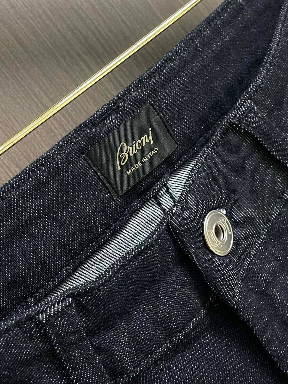 МУЖСКИЕ ДЖИНСЫ BRIONI детальное фото