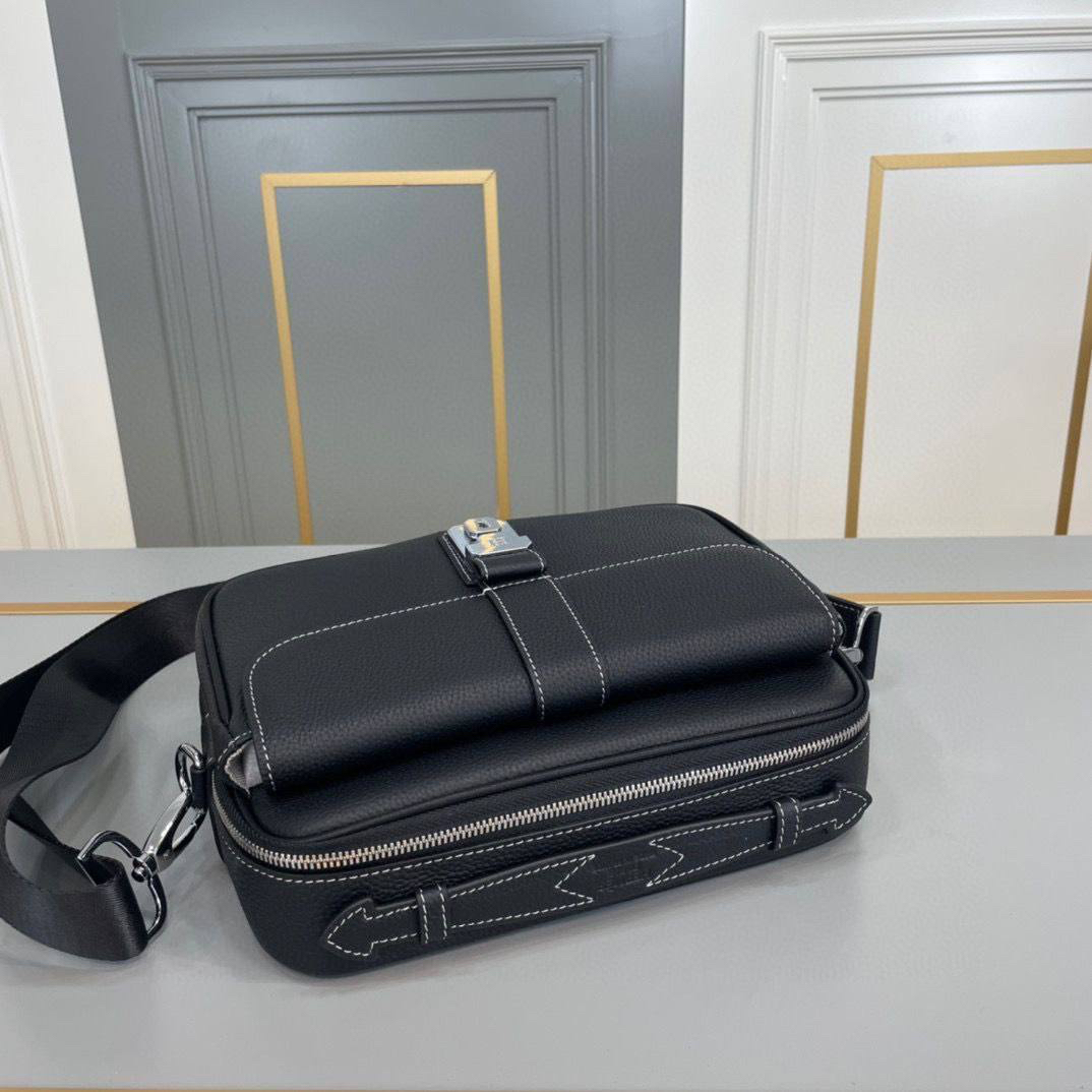 МУЖСКАЯ СУМКА МЕССЕНДЖЕР HERMES детальное фото
