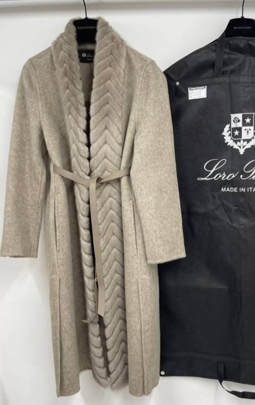 ПАЛЬТО LORO PIANA фото