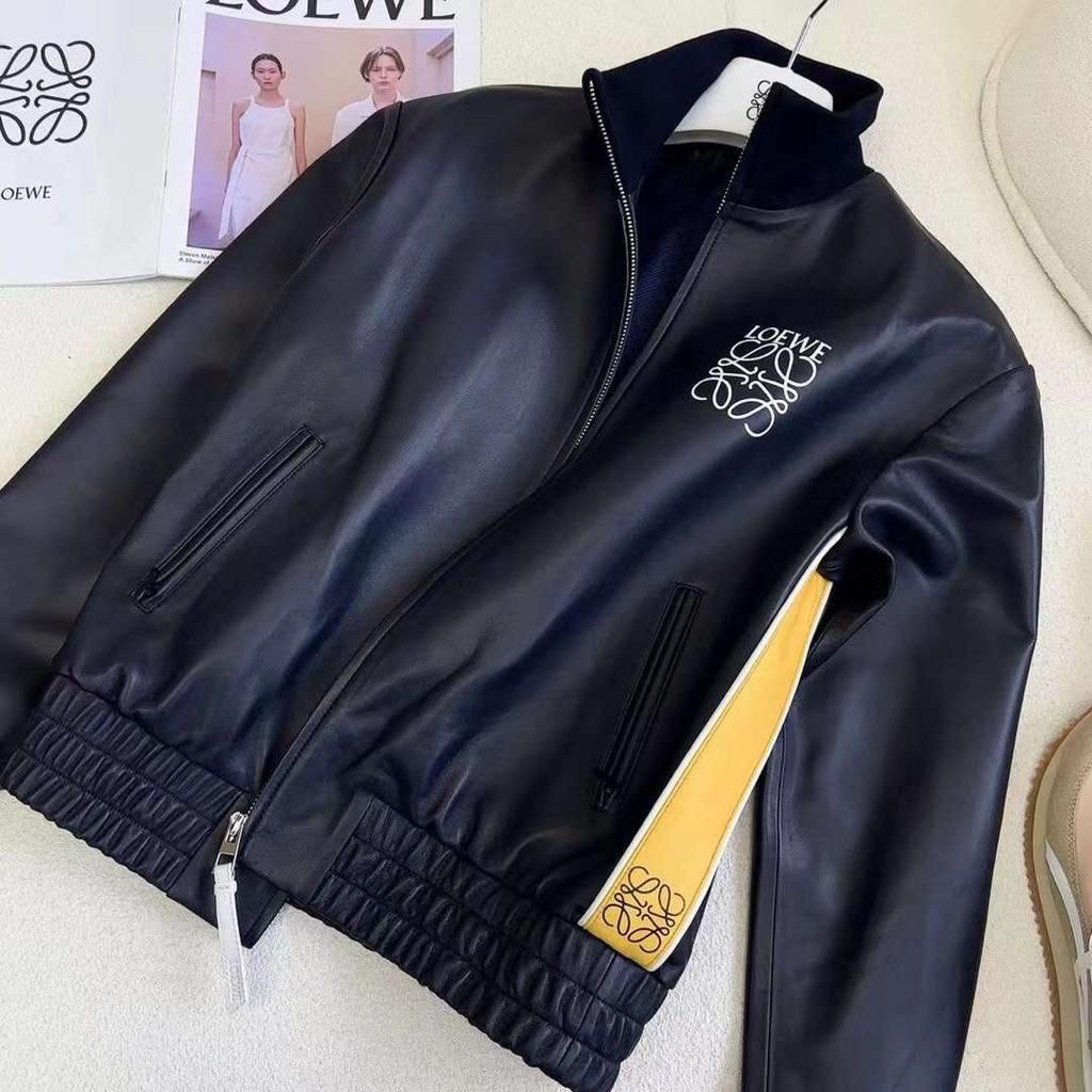 БОМБЕР LOEWE детальное фото