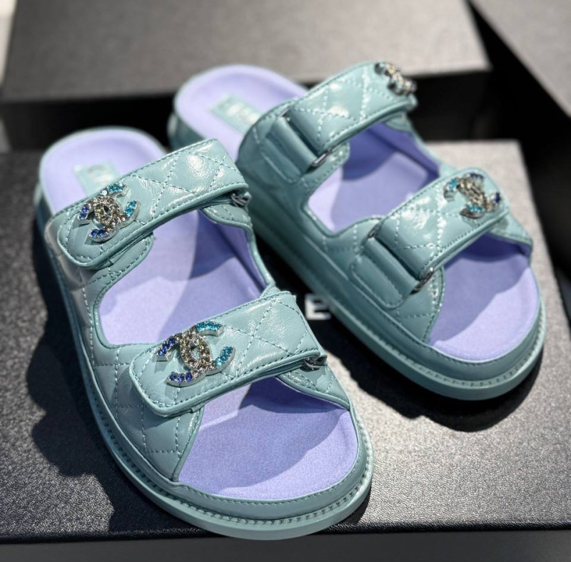 ШЛЕПКИ CHANEL фото