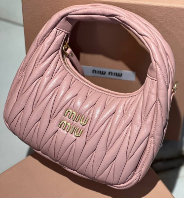 СУМКА MIU MIU WANDER фото