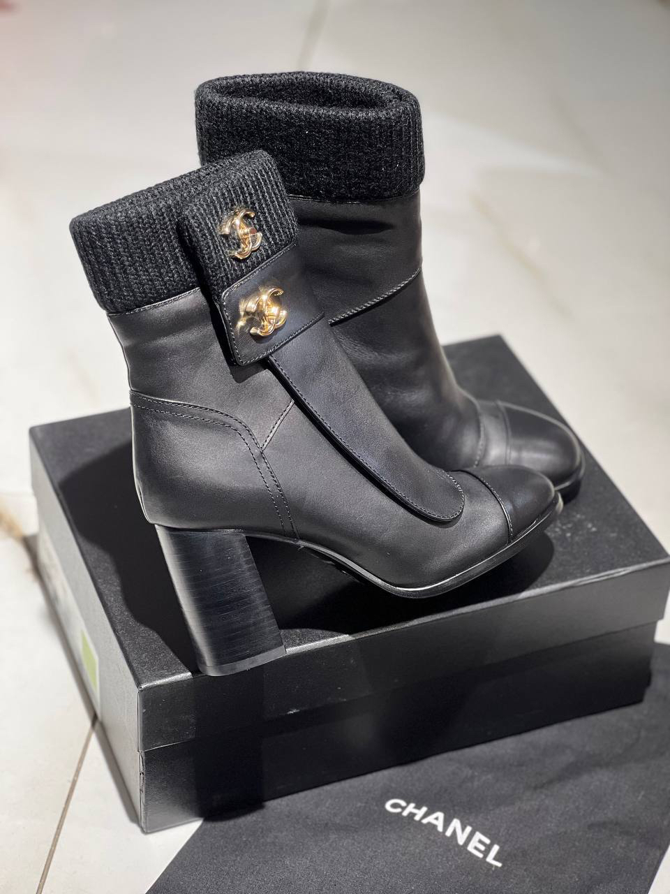 БОТИЛЬОНЫ CHANEL детальное фото