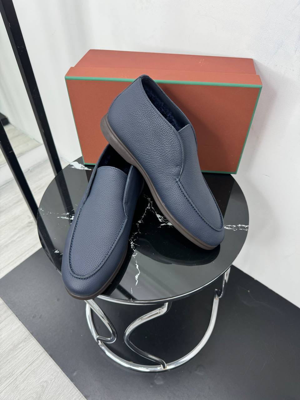 МУЖСКИЕ ЛОФЕРЫ LORO PIANA детальное фото