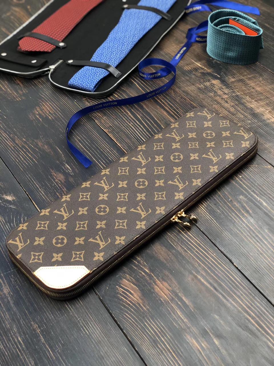 ФУТЛЯР ДЛЯ ГАЛСТУКОВ LOUIS VUITTON детальное фото