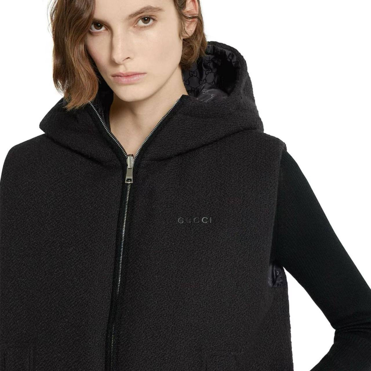ЖИЛЕТ ДВУХСТОРОННИЙ GUCCI детальное фото