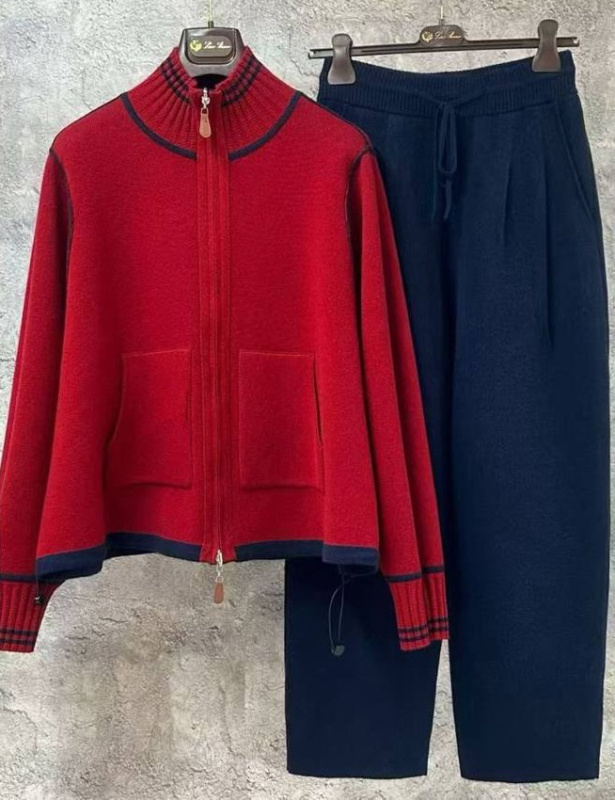 КОСТЮМ LORO PIANA фото