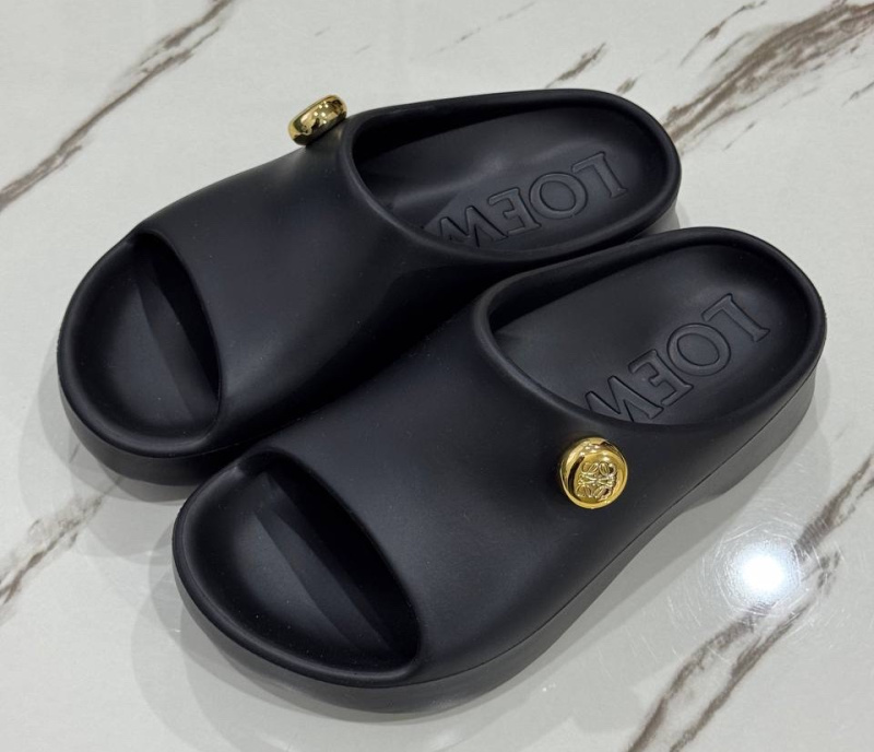 ШЛЕПКИ LOEWE фото